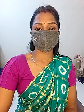 Snapshot of YALINITWO7_TAMIL chatting on July 6, 8:44 am YALINITWO7 TAMIL online show from July 6, 8:44 am