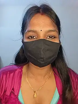 Snapshot of YALINITWO7_TAMIL chatting on August 7, 8:33 pm YALINITWO7 TAMIL online show from August 7, 8:33 pm