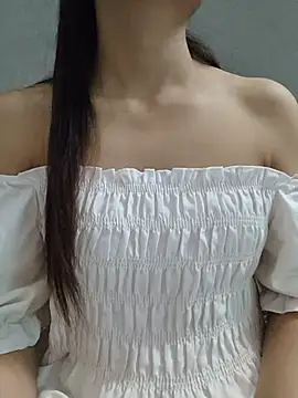 Snapshot of camri-zz chatting on July 8, 1:32 am camri-zz online show from July 8, 1:32 am