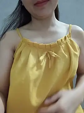 Snapshot of camri-zz chatting on July 14, 7:52 pm camri-zz online show from July 14, 7:52 pm