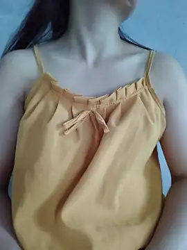 Snapshot of camri-zz chatting on July 24, 9:51 am camri-zz online show from July 24, 9:51 am