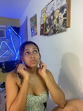 lunauzumaki online show from July 23, 8:51 pm