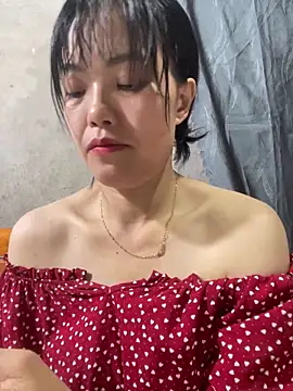 Sidy 02 online show from June 21, 2:19 pm