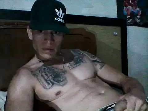 Snapshot of kanonbigcock90 chatting on June 22, 4:31 am kanonbigcock90 online show from June 22, 4:31 am