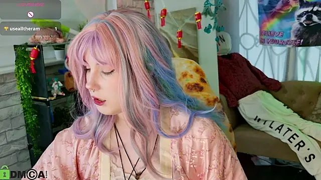 Snapshot of Candy-yeah chatting on July 3, 1:12 am Candy-yeah online show from July 3, 1:12 am