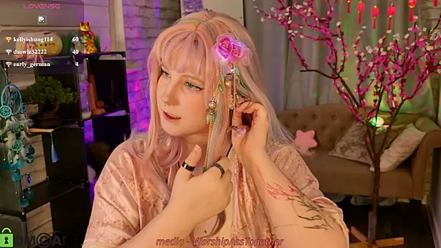 Snapshot of Candy-yeah chatting on July 30, 5:12 pm Candy-yeah online show from July 30, 5:12 pm