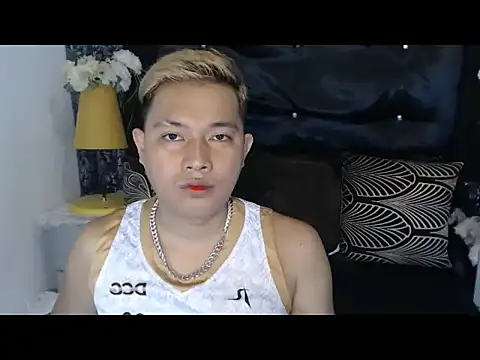 PRIMOLOVEXX online show from July 3, 7:48 am