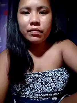 Snapshot of HotPussyPinay chatting on July 11, 10:29 am HotPussyPinay online show from July 11, 10:29 am