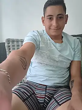 Snapshot of Tiger_cryad chatting on July 14, 8:58 pm Tiger cryad online show from July 14, 8:58 pm