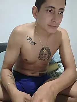 Snapshot of Tiger_cryad chatting on August 4, 11:40 pm Tiger cryad online show from August 4, 11:40 pm