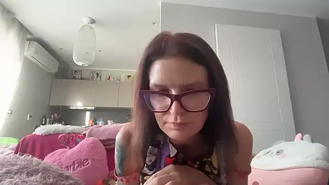 KittyKatKlub online show from June 15, 4:53 pm