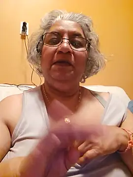 Snapshot of MistressRetribution chatting on June 25, 3:06 am MistressRetribution online show from June 25, 3:06 am