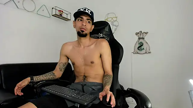 Jax Nova online show from June 24, 8:08 pm