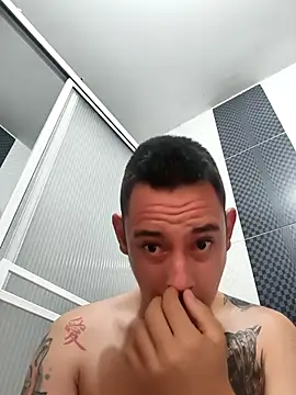 Snapshot of DANTECROS chatting on July 11, 3:59 pm DANTECROS online show from July 11, 3:59 pm