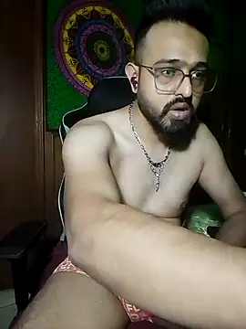 freakkydessi online show from June 25, 6:56 pm