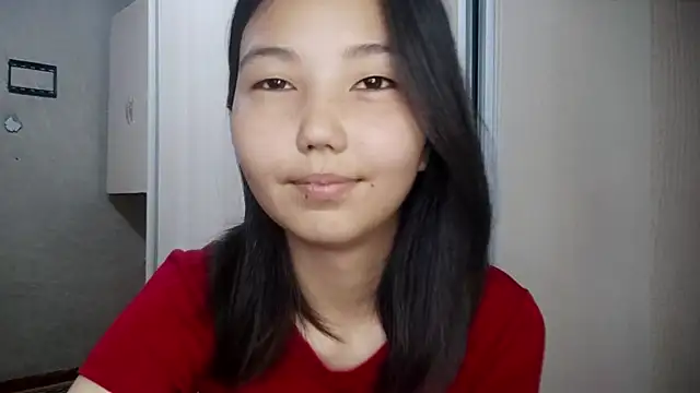 SusieSkepple online show from July 8, 12:09 pm