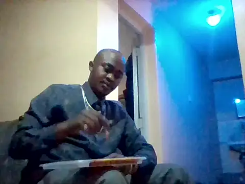 Snapshot of draven_onyx chatting on June 20, 9:56 am draven onyx online show from June 20, 9:56 am