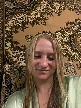 Emilia ki online show from August 5, 8:00 pm