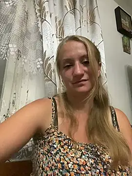 Emilia ki online show from August 6, 7:38 pm