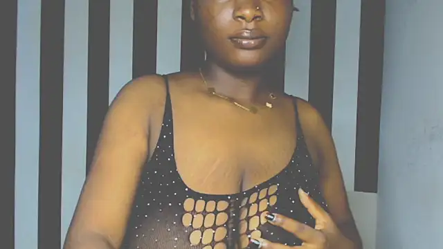 Snapshot of Coco_germ chatting on June 22, 8:55 am Coco germ online show from June 22, 8:55 am