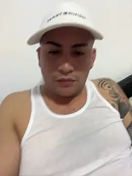 Snapshot of jordan1997b chatting on June 16, 2:19 pm jordan1997b online show from June 16, 2:19 pm