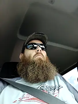 Snapshot of ThisGuy42o chatting on June 23, 9:24 pm ThisGuy42o online show from June 23, 9:24 pm