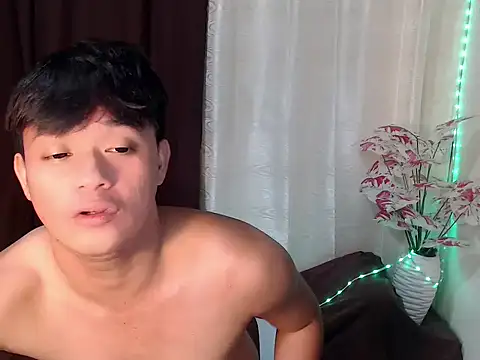 Snapshot of kingdomcum96 chatting on July 23, 1:41 am kingdomcum96 online show from July 23, 1:41 am