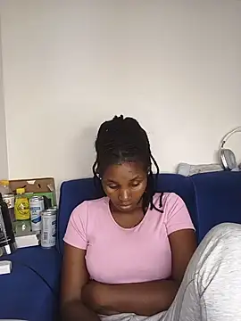 Snapshot of Holy_Virgin chatting on July 20, 11:23 am Holy Virgin online show from July 20, 11:23 am
