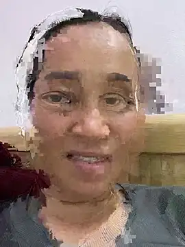 Snapshot of Loly_hana chatting on August 2, 12:47 pm Loly hana online show from August 2, 12:47 pm