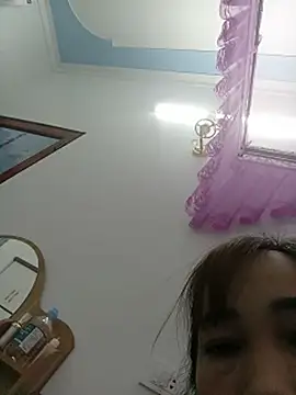Snapshot of Bigtitss99 chatting on July 10, 3:25 pm Bigtitss99 online show from July 10, 3:25 pm