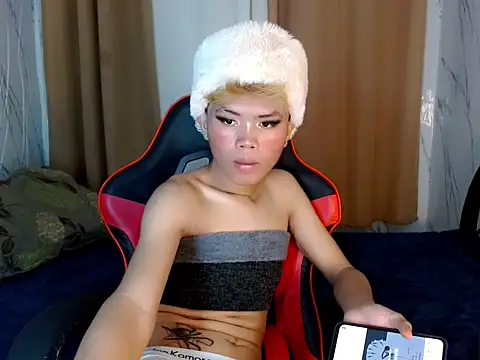 forthydoll online show from July 15, 2:28 am