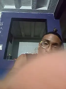 Snapshot of smokepurpxxx chatting on June 20, 2:58 am smokepurpxxx online show from June 20, 2:58 am