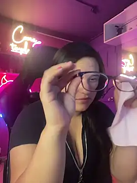 Snapshot of LuisAny chatting on July 11, 3:31 am LuisAny online show from July 11, 3:31 am
