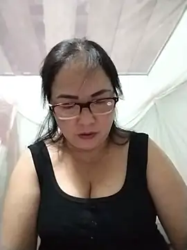 Naaya8109 online show from July 11, 1:52 am
