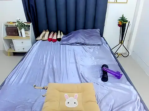 Hannah Louissexxx online show from July 23, 10:51 pm