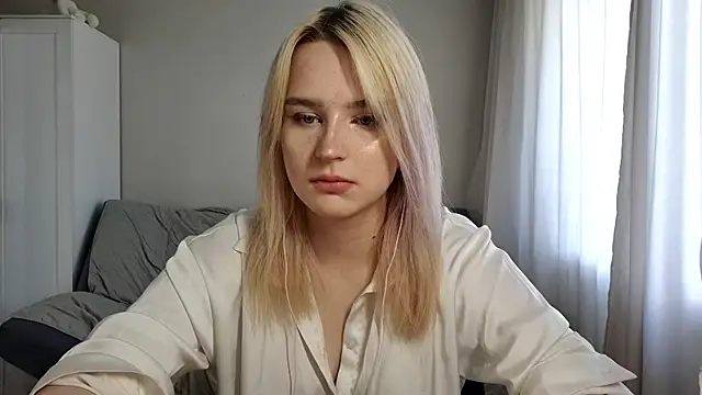BloomMoon online show from July 5, 12:56 pm