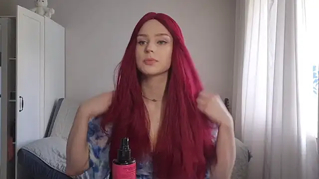 BloomMoon online show from August 1, 1:21 pm