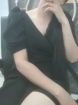 sushmita0 online show from July 8, 3:00 am