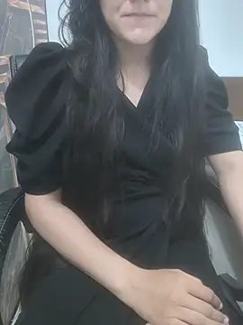 sushmita0 online show from July 24, 4:10 am