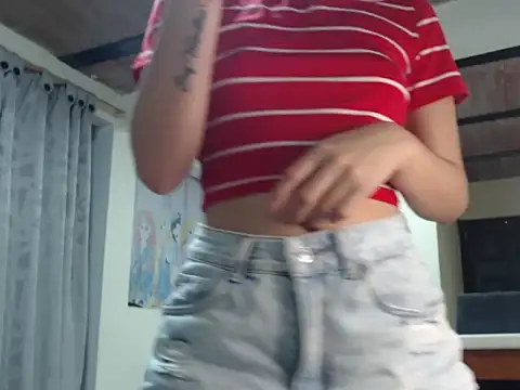 Snapshot of estrella-cutte chatting on July 30, 2:38 pm estrella-cutte online show from July 30, 2:38 pm