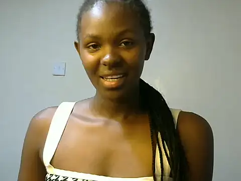 Snapshot of shypretty chatting on June 27, 10:48 pm shypretty online show from June 27, 10:48 pm
