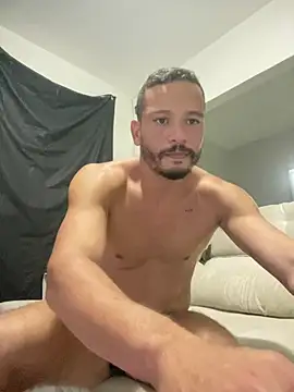 casalfogoegasolina online show from June 20, 2:47 am