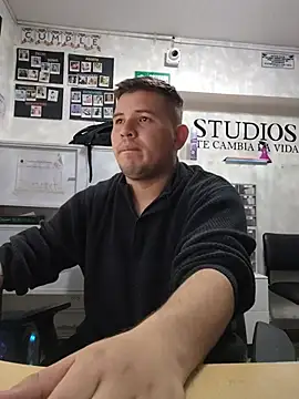 Thiago Nohir online show from June 28, 6:08 am