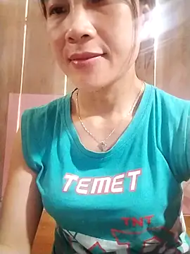 Snapshot of Myy_sexy chatting on June 20, 8:06 am Myy sexy online show from June 20, 8:06 am
