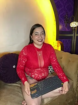Snapshot of Yein_Palmer chatting on July 1, 3:30 am Yein Palmer online show from July 1, 3:30 am