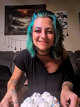 pitbullprincess402 online show from June 25, 3:28 am