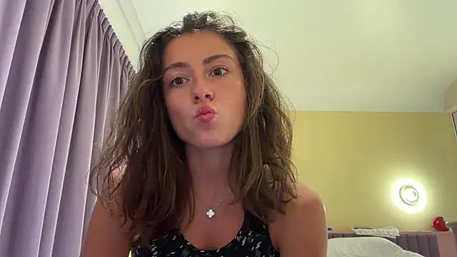 Monicaqte online show from July 1, 11:12 am
