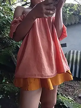Snapshot of sena-cute chatting on August 1, 11:31 am sena-cute online show from August 1, 11:31 am