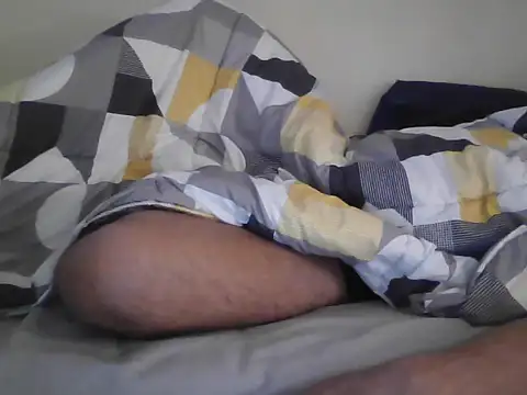 a5ar5rooooov online show from November 13, 9:47 pm