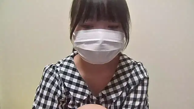 Snapshot of sana_04 chatting on July 16, 4:35 pm sana 04 online show from July 16, 4:35 pm
